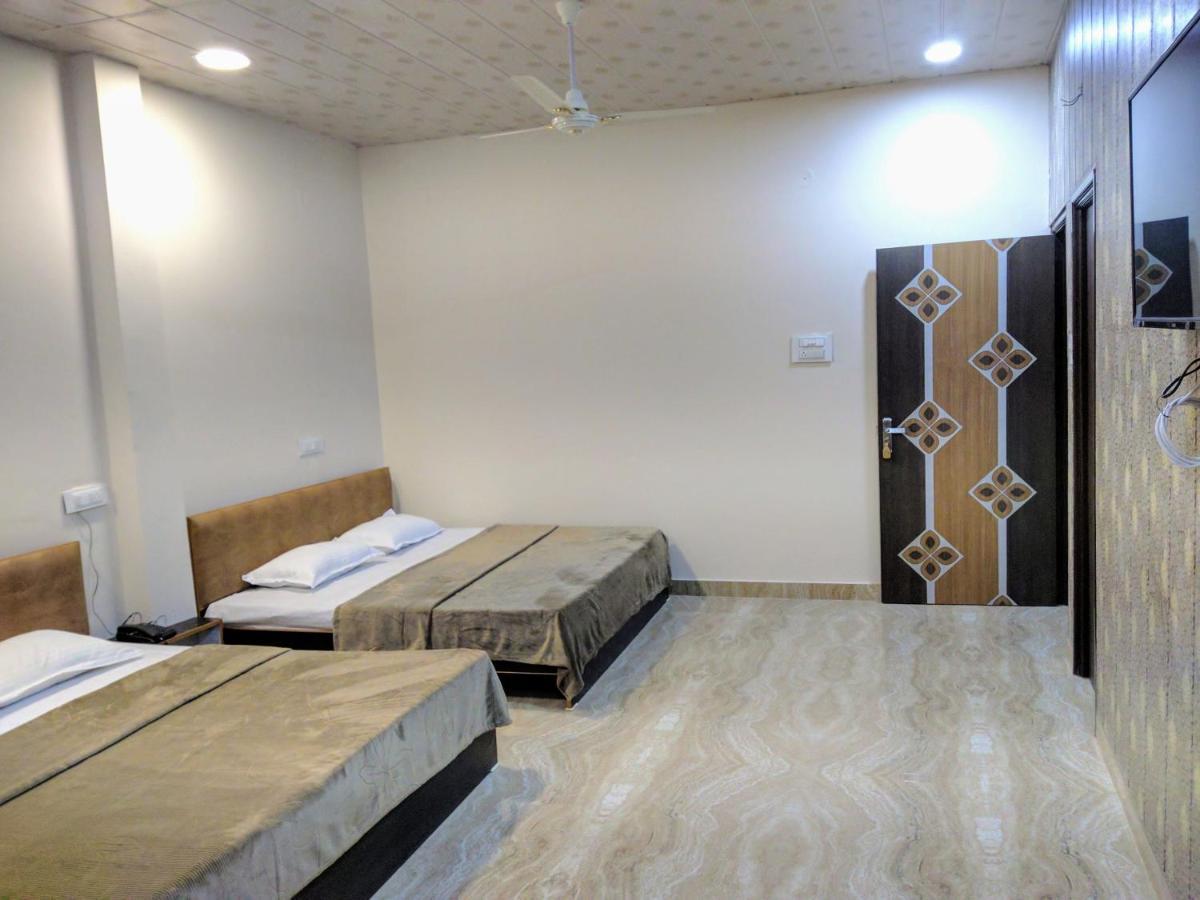 Mye Homestay 1 Near Golden Temple Amritsar Exteriér fotografie